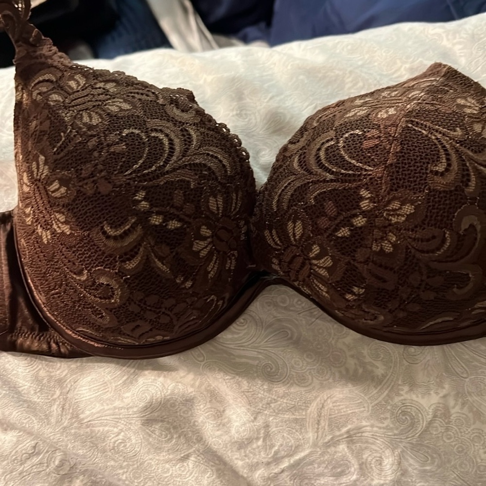 Cacique 42 B push up bra